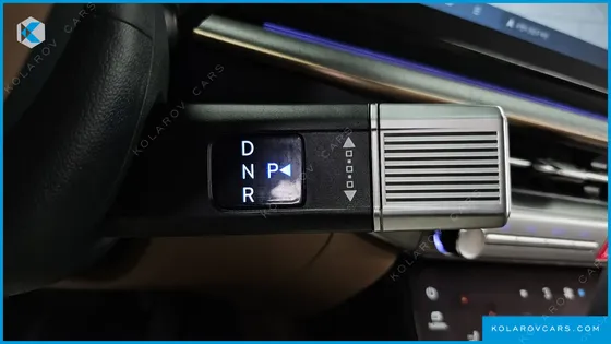 HYUNDAI GRANDEUR 2,5 GASOLINE 2WD