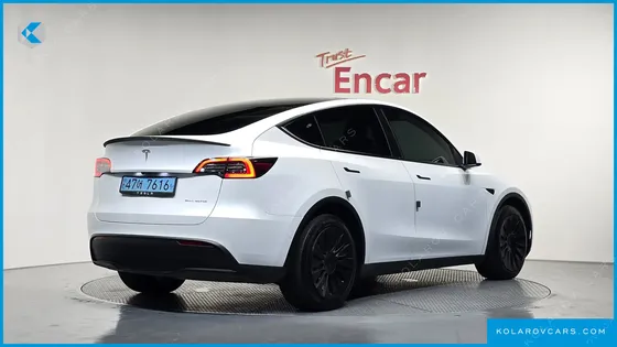 TESLA MODEL Y LONG RANGE AWD