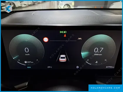HYUNDAI GRANDEUR 2,5 GASOLINE 2WD