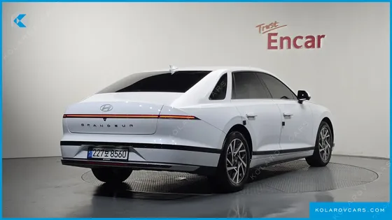 HYUNDAI GRANDEUR 2,5 GASOLINE 2WD