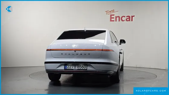 HYUNDAI GRANDEUR 2,5 GASOLINE 2WD