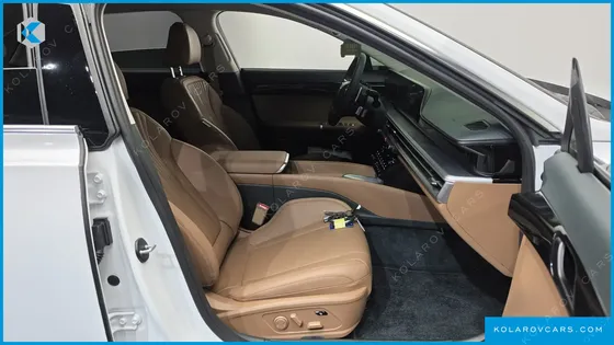 HYUNDAI GRANDEUR 2,5 GASOLINE 2WD
