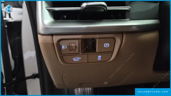 HYUNDAI GRANDEUR 2,5 GASOLINE 2WD