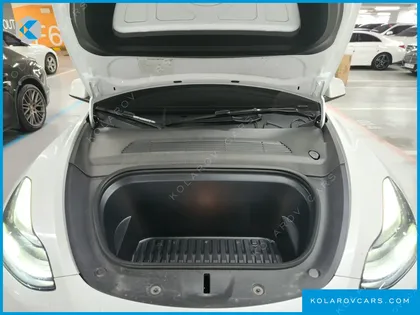 TESLA MODEL Y RWD