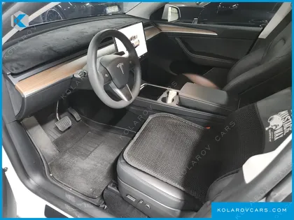 TESLA MODEL Y RWD