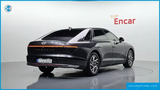 HYUNDAI GRANDEUR 2,5 GASOLINE 2WD