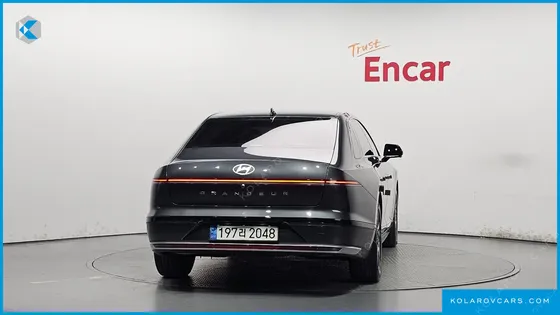 HYUNDAI GRANDEUR 2,5 GASOLINE 2WD