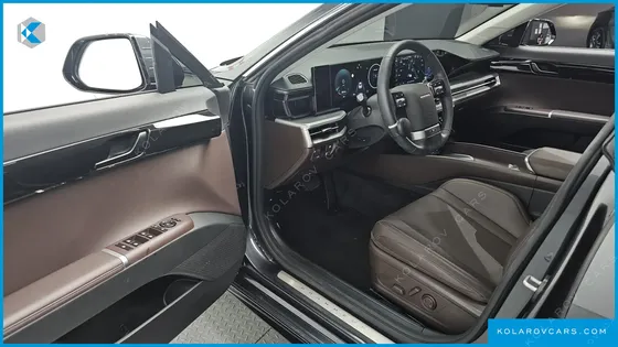 HYUNDAI GRANDEUR 2,5 GASOLINE 2WD