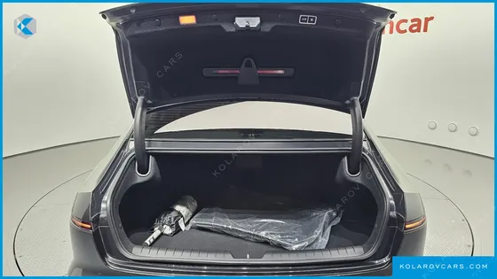 HYUNDAI GRANDEUR 2,5 GASOLINE 2WD