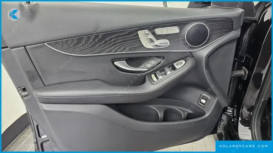MERCEDES GLC-CLASS GCL300 4MATIC COUPE