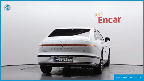 HYUNDAI GRANDEUR 2,5 GASOLINE 2WD