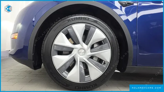TESLA MODEL Y LONG RANGE AWD