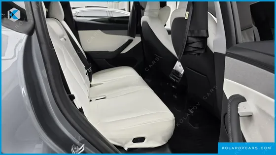 TESLA MODEL Y LONG RANGE AWD