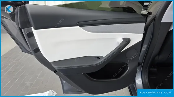 TESLA MODEL Y LONG RANGE AWD