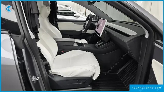 TESLA MODEL Y LONG RANGE AWD