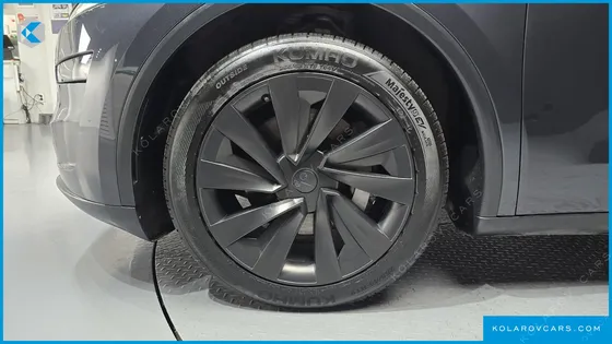 TESLA MODEL Y LONG RANGE AWD