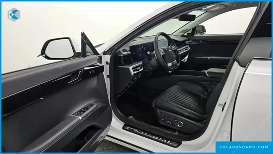 HYUNDAI GRANDEUR 2,5 GASOLINE 2WD