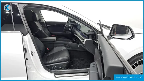 HYUNDAI GRANDEUR 2,5 GASOLINE 2WD