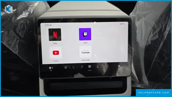 TESLA MODEL Y L LONG RANGE AWD
