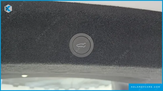 TESLA MODEL Y L LONG RANGE AWD