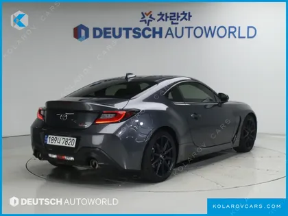 TOYOTA 86 2.4 PREMIUM