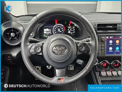 TOYOTA 86 2.4 PREMIUM