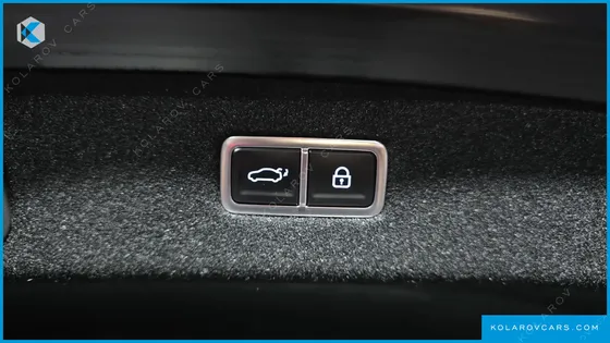 GENESIS G90 GASOLINE 3.5 TURBO AWD