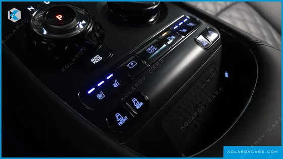 GENESIS G90 GASOLINE 3.5 TURBO E-S/C AWD