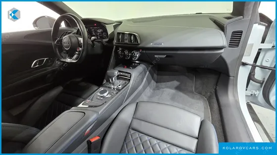 AUDI R8 5.2 V10 PERFORMANCE COUPE
