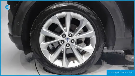 FORD EXPLORER 3.0 PLATINUM 4WD