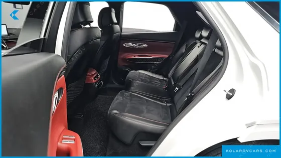 GENESIS GV70 2.5T GASOLINE 2WD