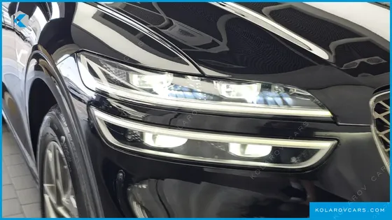 GENESIS GV70 2.5T GASOLINE 2WD