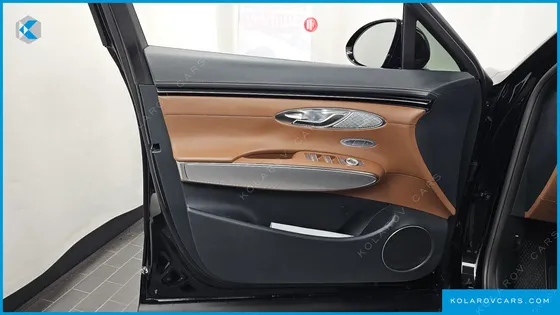 GENESIS GV70 2.5T GASOLINE 2WD
