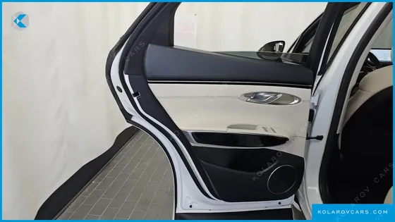 GENESIS GV70 2.5T GASOLINE 2WD