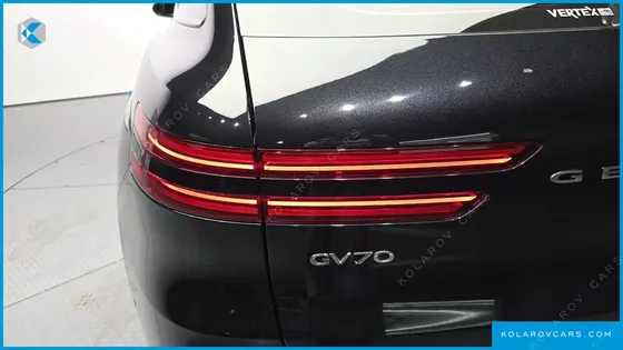 GENESIS GV70 2.5T GASOLINE 2WD