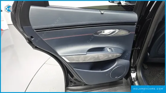 GENESIS GV70 2.5T GASOLINE 2WD
