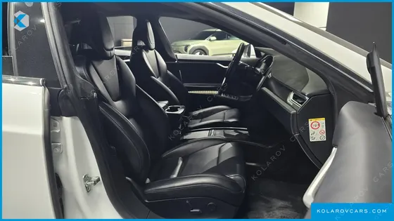 TESLA MODEL S 90D