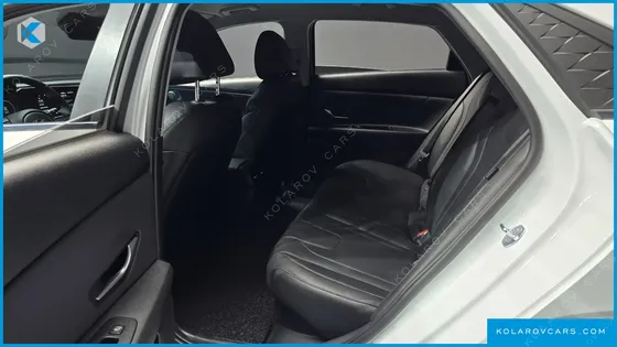 HYUNDAI ELANTRA (AVANTE) INSPIRATION