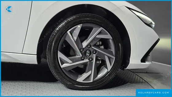 HYUNDAI ELANTRA (AVANTE) INSPIRATION