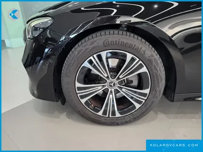 MERCEDES E-CLASS E200 AVANTGARDE