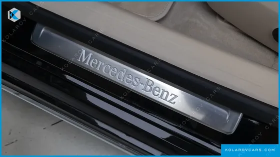 MERCEDES E-CLASS E220D 4MATIC EXCLUSIVE