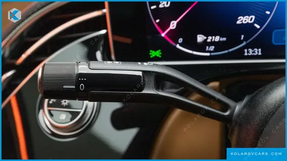 MERCEDES E-CLASS E300 4MATIC AMG LINE