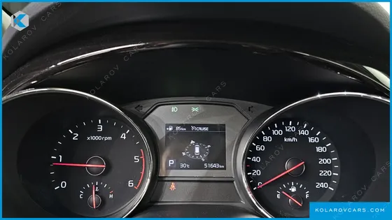 KIA CARNIVAL 9-SEATER NOBLESSE SPECIAL