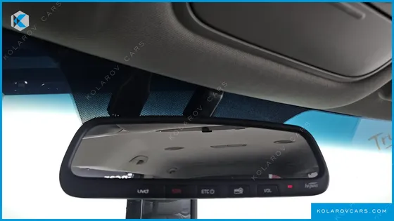 KIA CARNIVAL 9-SEATER NOBLESSE SPECIAL
