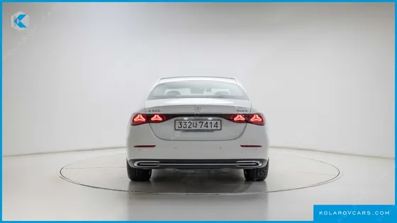 MERCEDES E-CLASS E300 4MATIC EXCLUSIVE