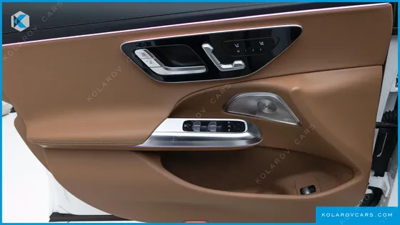MERCEDES E-CLASS E300 4MATIC EXCLUSIVE