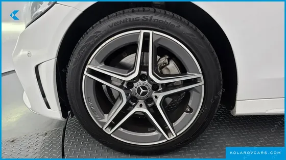 MERCEDES C-CLASS C200 AMG LINE