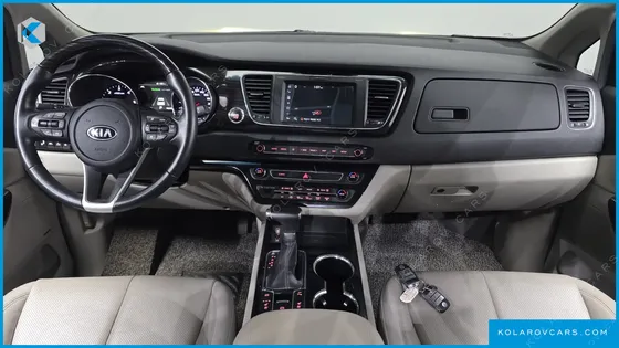 KIA CARNIVAL 9-SEATER NOBLESSE SPECIAL