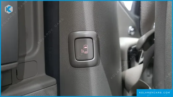 KIA CARNIVAL 9-SEATER NOBLESSE SPECIAL