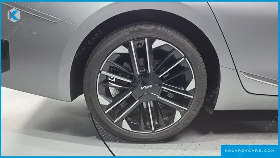 KIA K8 SIGNATURE